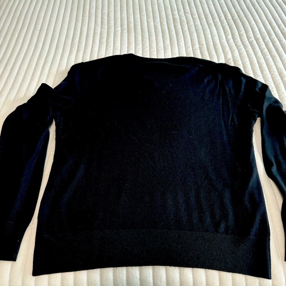 Black Banana Republic men’s V-Neck Sweater - sz S - Picture 3 of 5